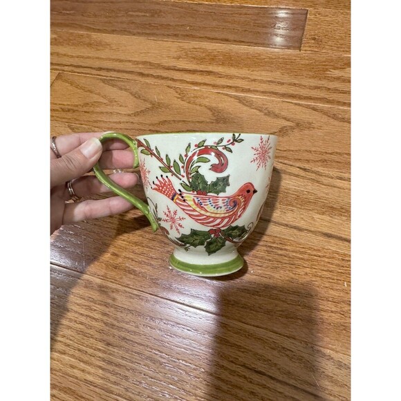 Creative Co-op Kate McRostie Set Of Two Christmas Pedestal Mugs Bird Mistletoe - Picture 1 of 6